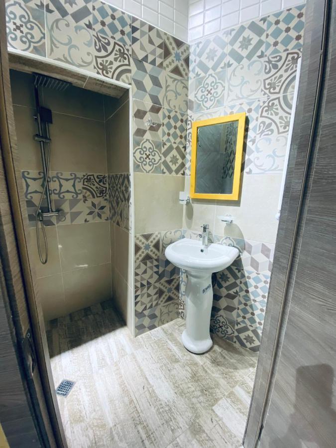 Lovely Guest House Tbilisi Exterior photo